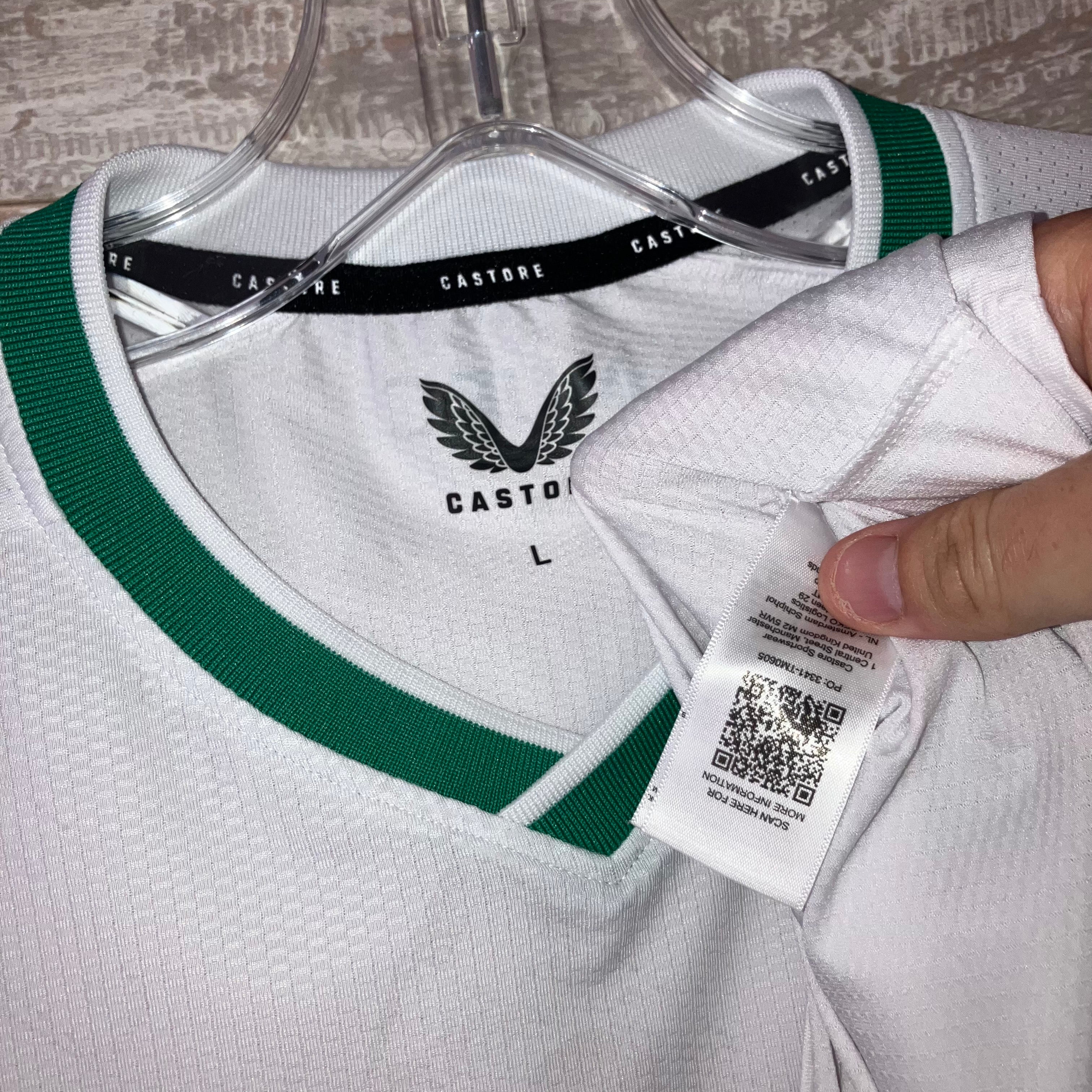 Newcastle United 2022/23 White Castore 3rd Jersey Large