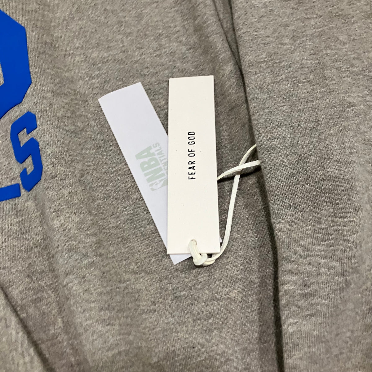New York Knicks NWT Fear of God Essentials Gray Sweater Crewneck Medium