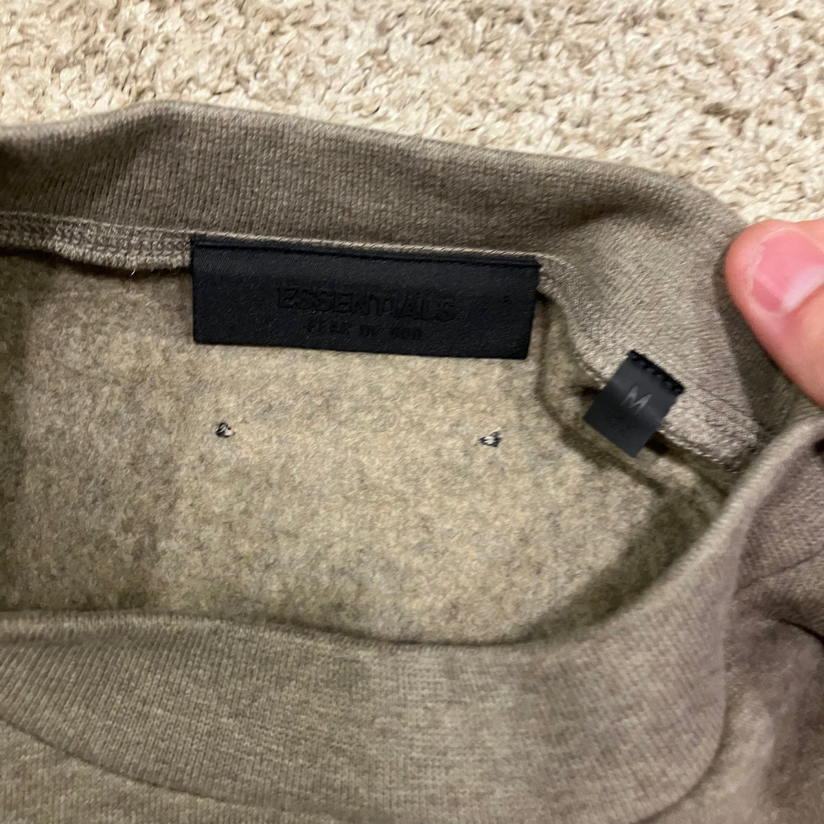 New York Knicks NWT Fear of God Essentials Gray Sweater Crewneck Medium