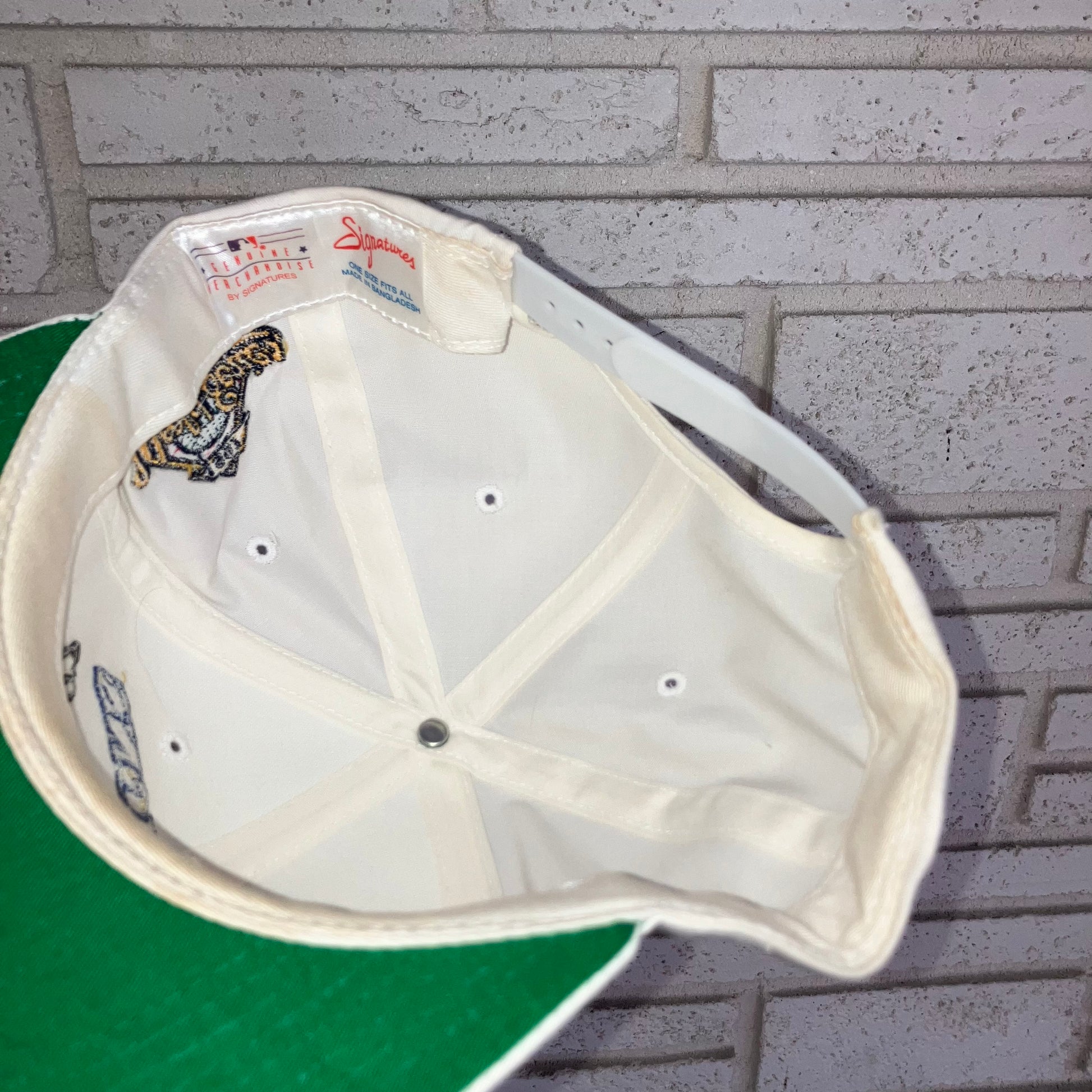 1997 Florida Marlins World Series Champions White Snapback Hat