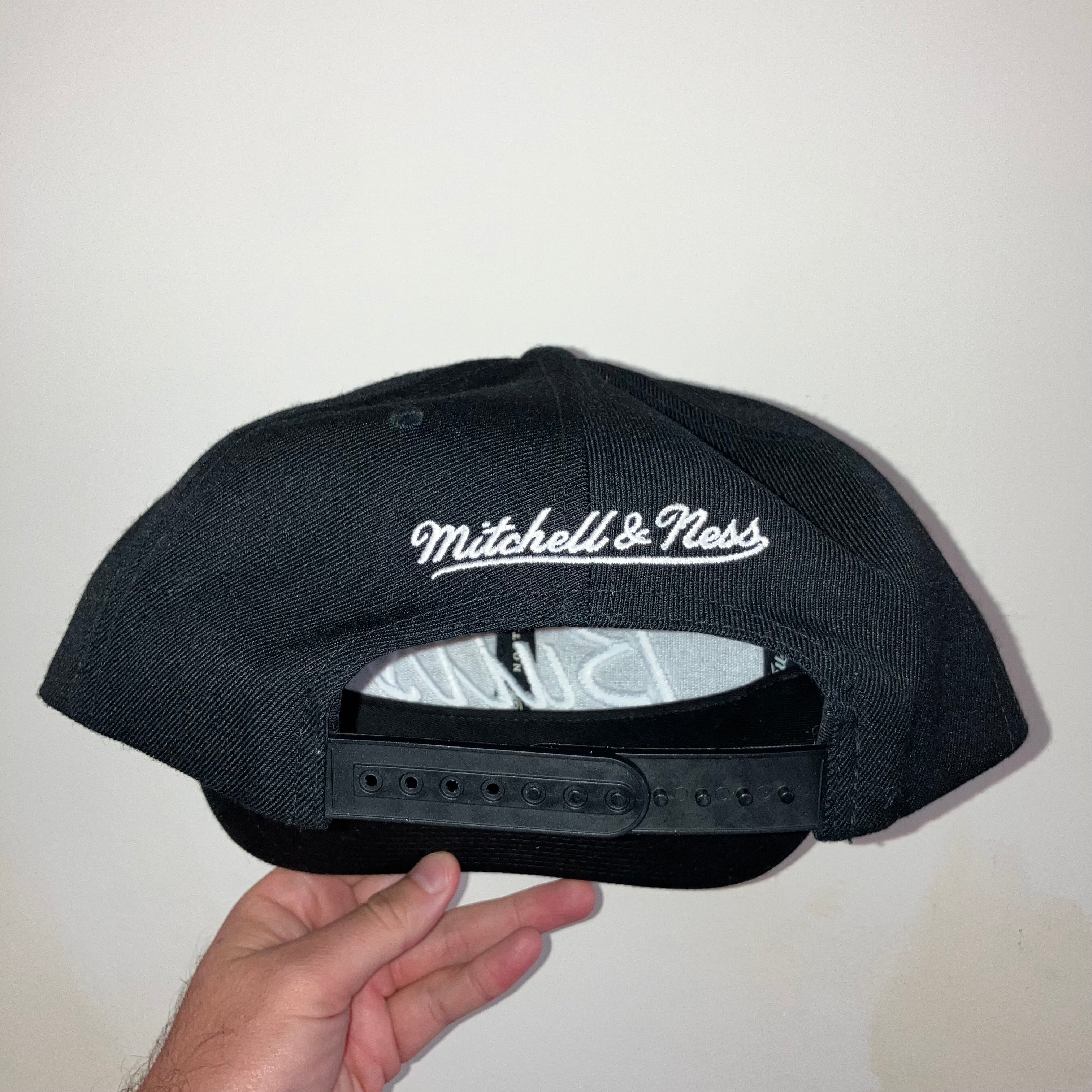 Chicago Bulls Black Script Mitchell & Ness Snapback Hat