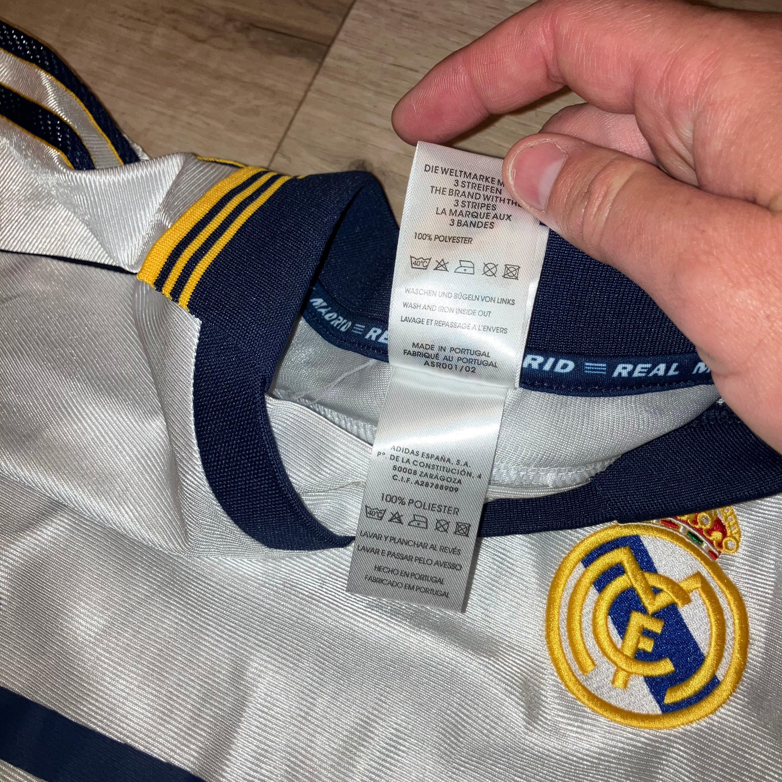 Real Madrid 1999/2000 Home adidas Jersey Large