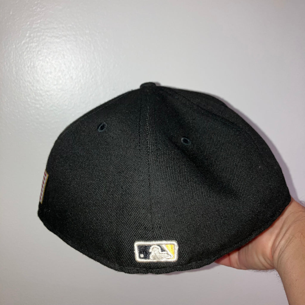 Pittsburgh Pirates Black 59/Fifty USA Flag Fitted Hat 7 1/2