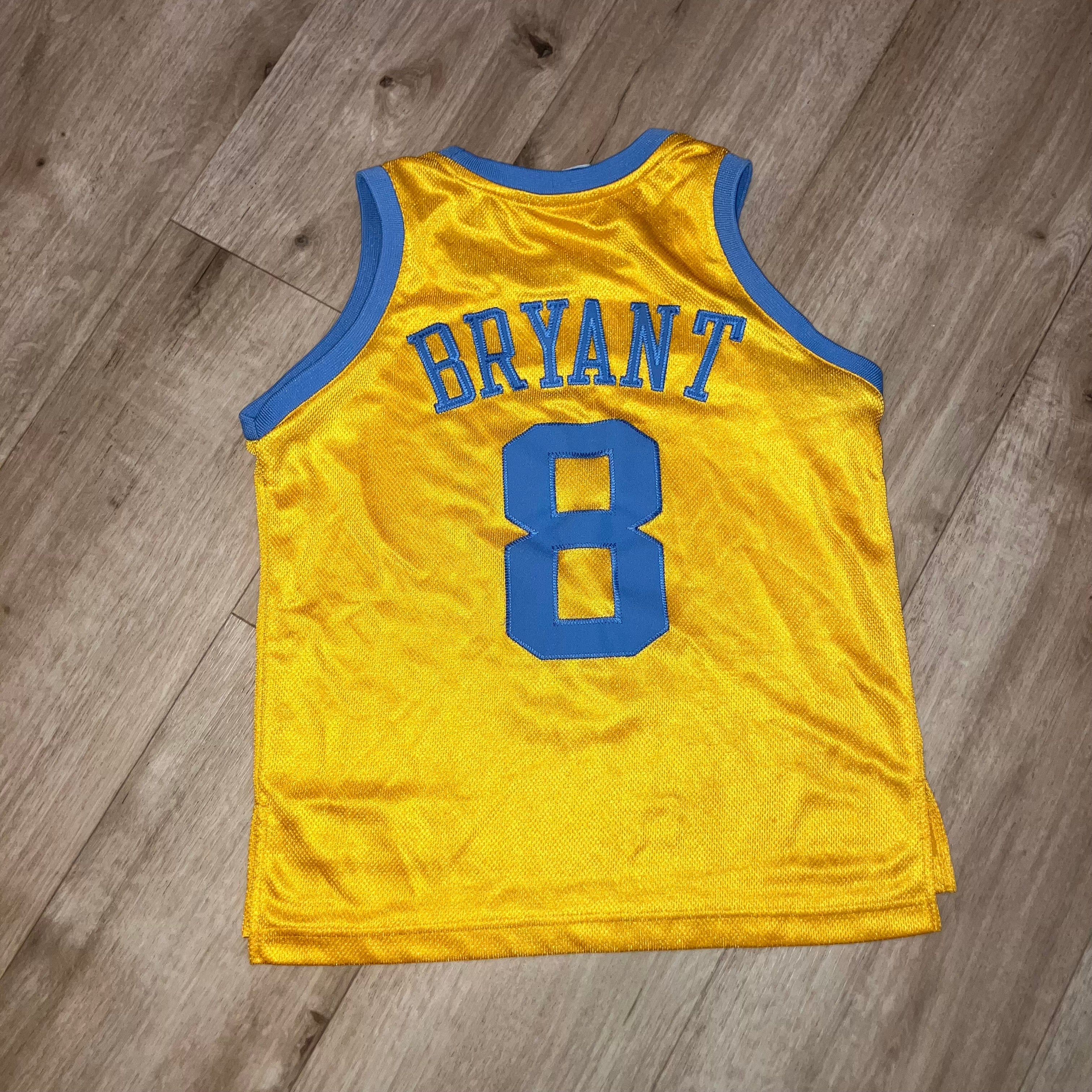 Kobe Bryant Boys 1949 Lakers Reebok DFunkd Yellow Reebok Jersey Medium