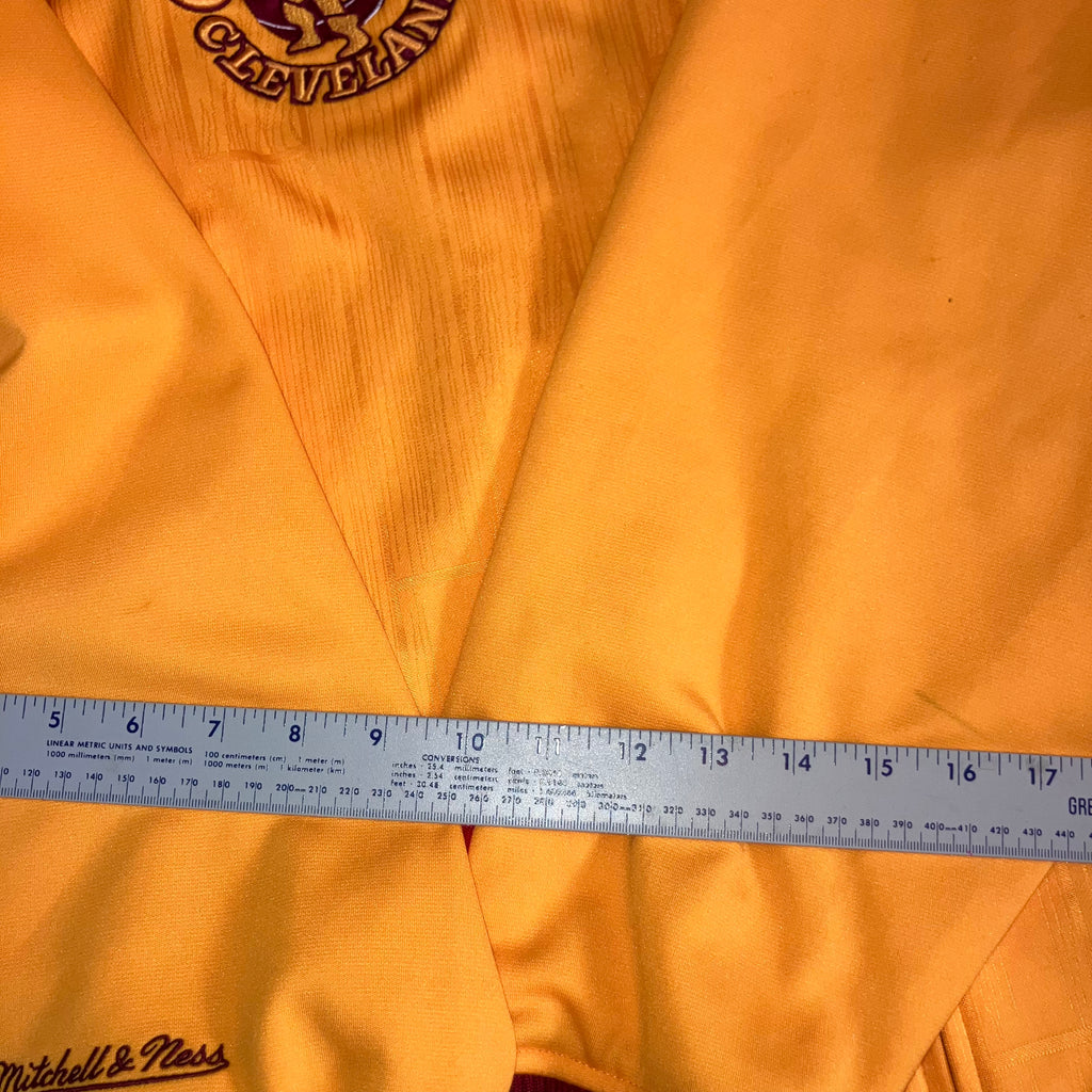 Cleveland Cavaliers Mitchell & Ness Yellow Full Zip Jacket 52