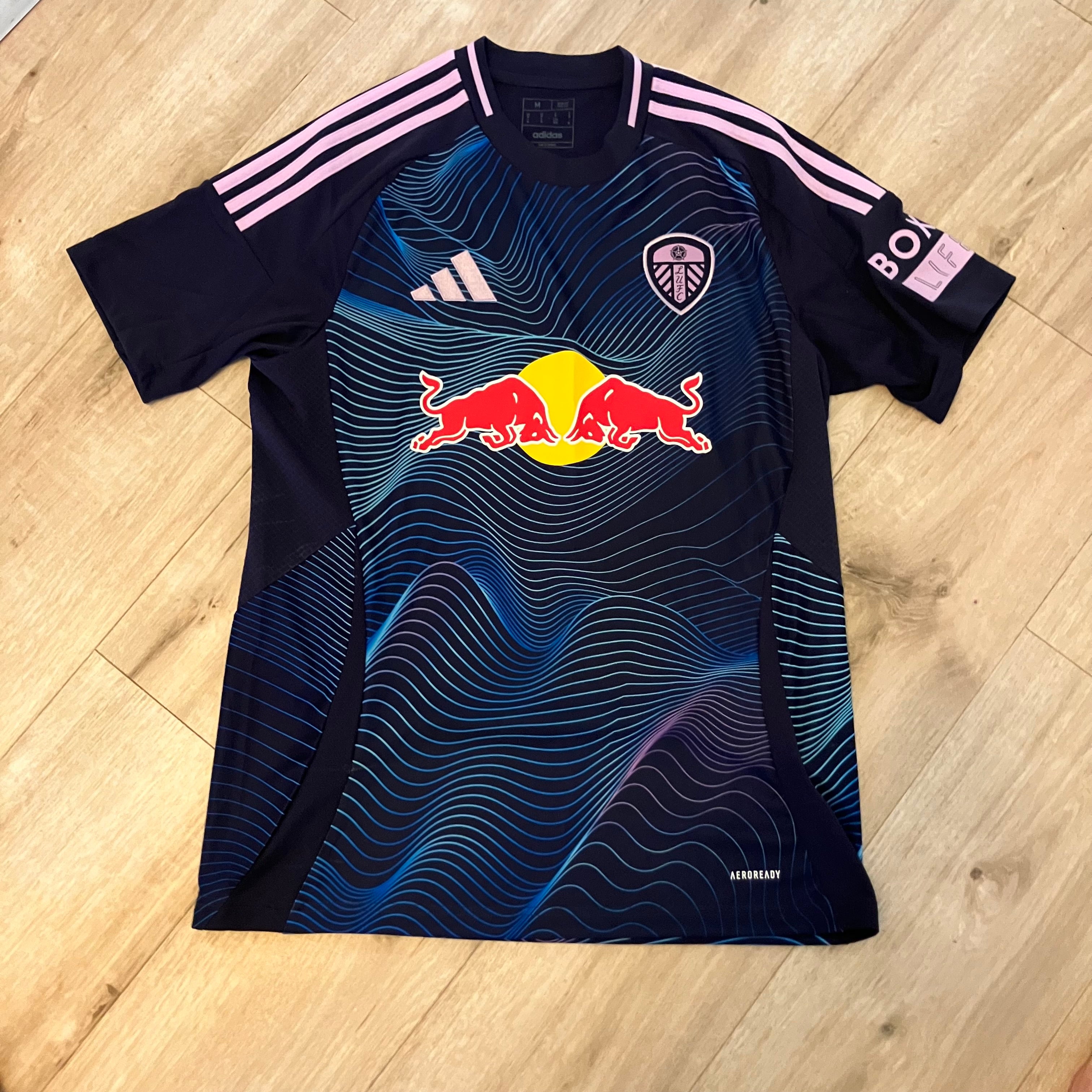 Leeds United 2023/24 Training Aeroready adidas Jersey Medium