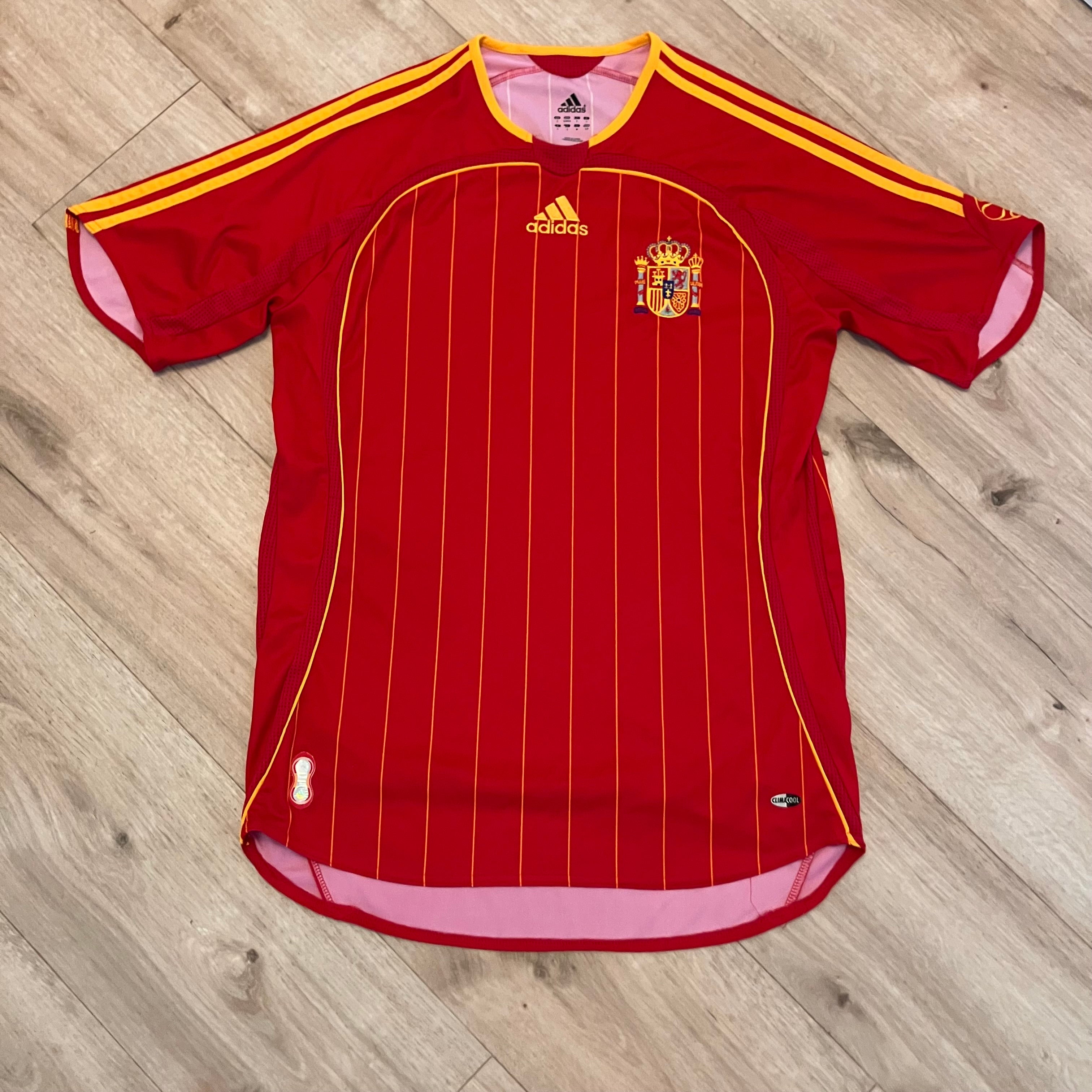 Spain 2006 Home Red adidas Jersey Small