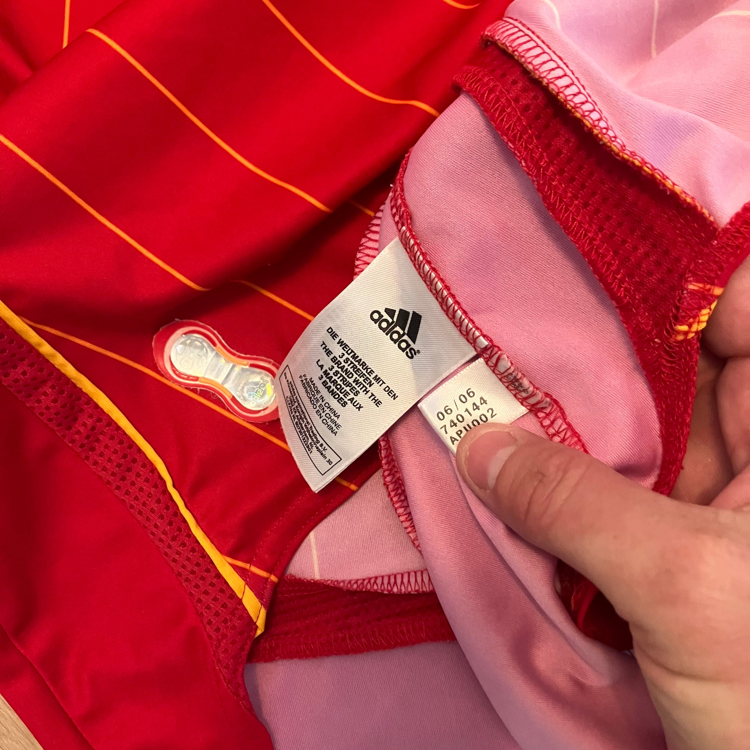 Spain 2006 Home Red adidas Jersey Small