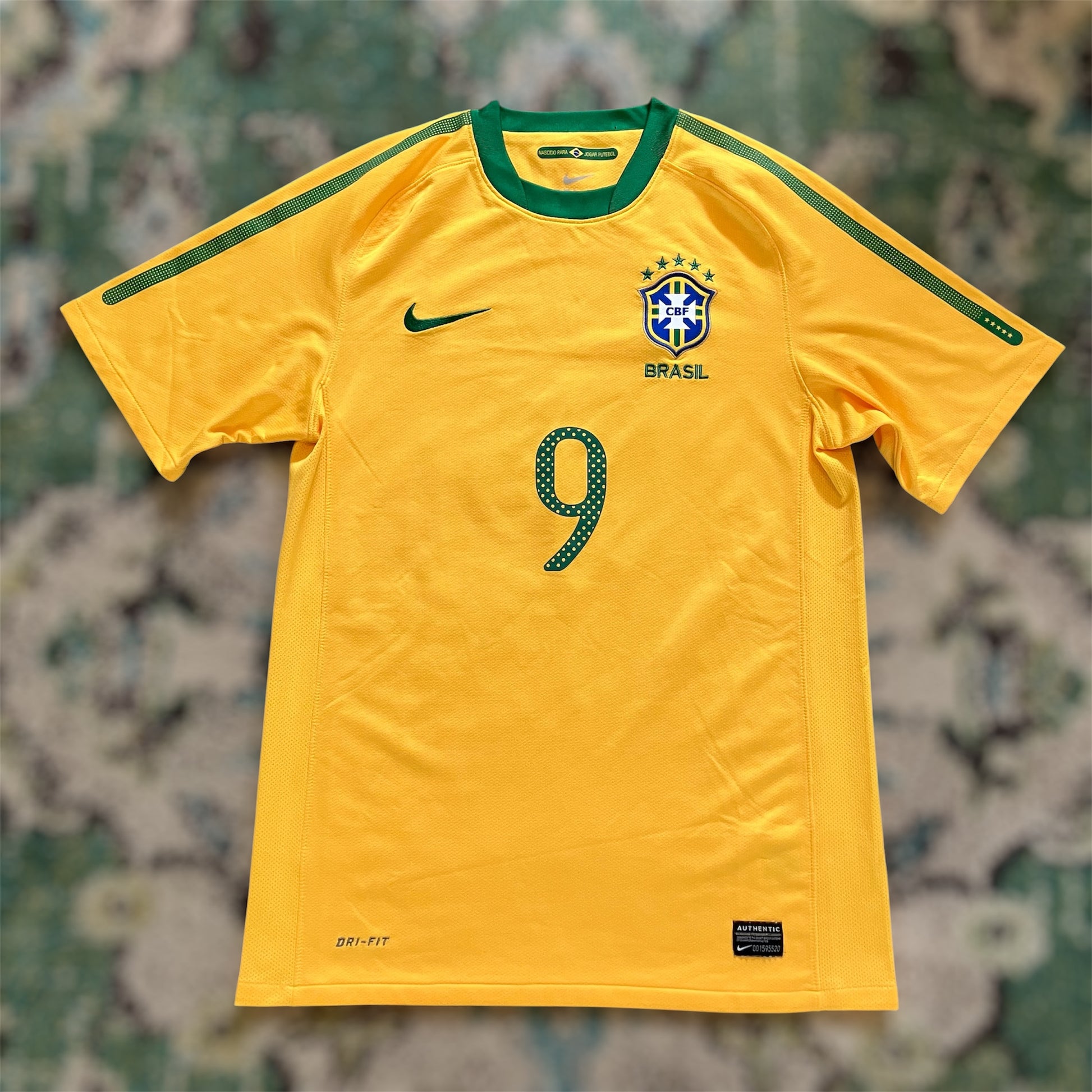 Fabiano 2010 Brazil Home Yellow Nike Jersey Small