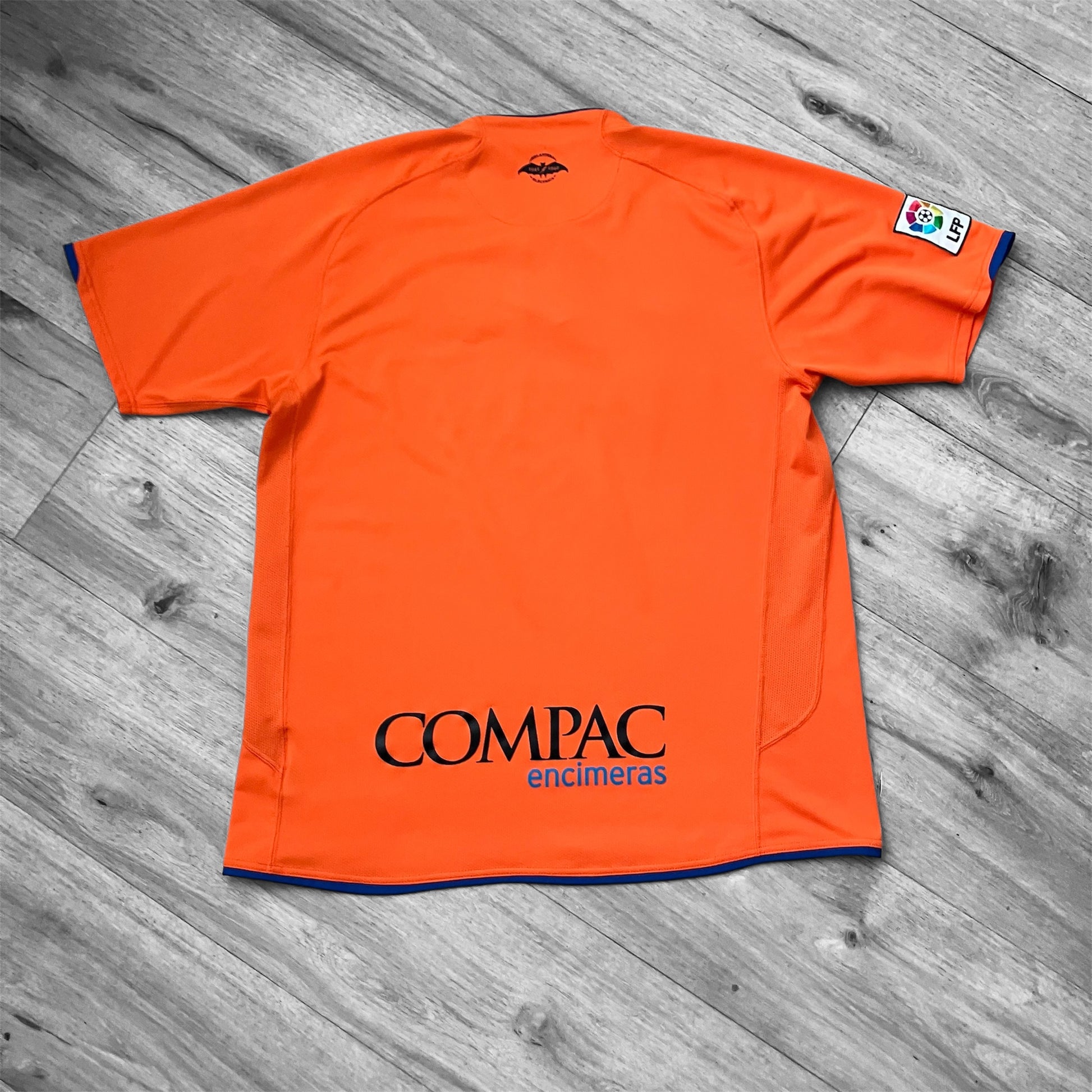 Valencia 2007/08 Orange Road Away Nike Jersey Large