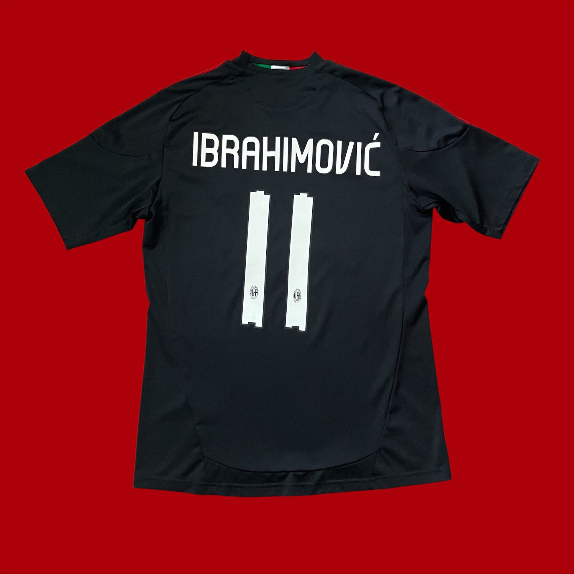 Zlatan Ibrahimovic 2010/11 AC Milan 3rd Black adidas Jersey Medium