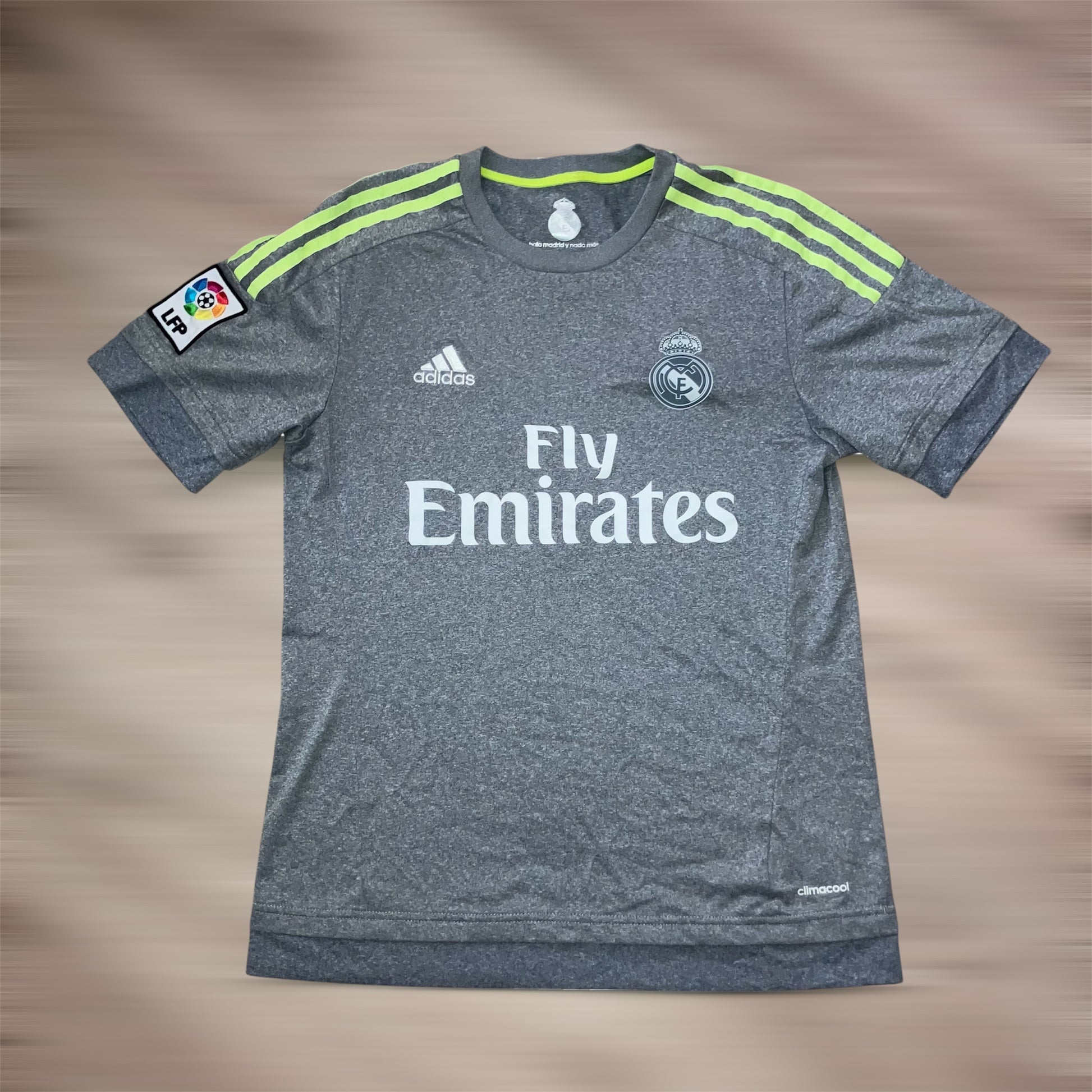 Real Madrid 2015/16 adidas Gray Away Jersey Small