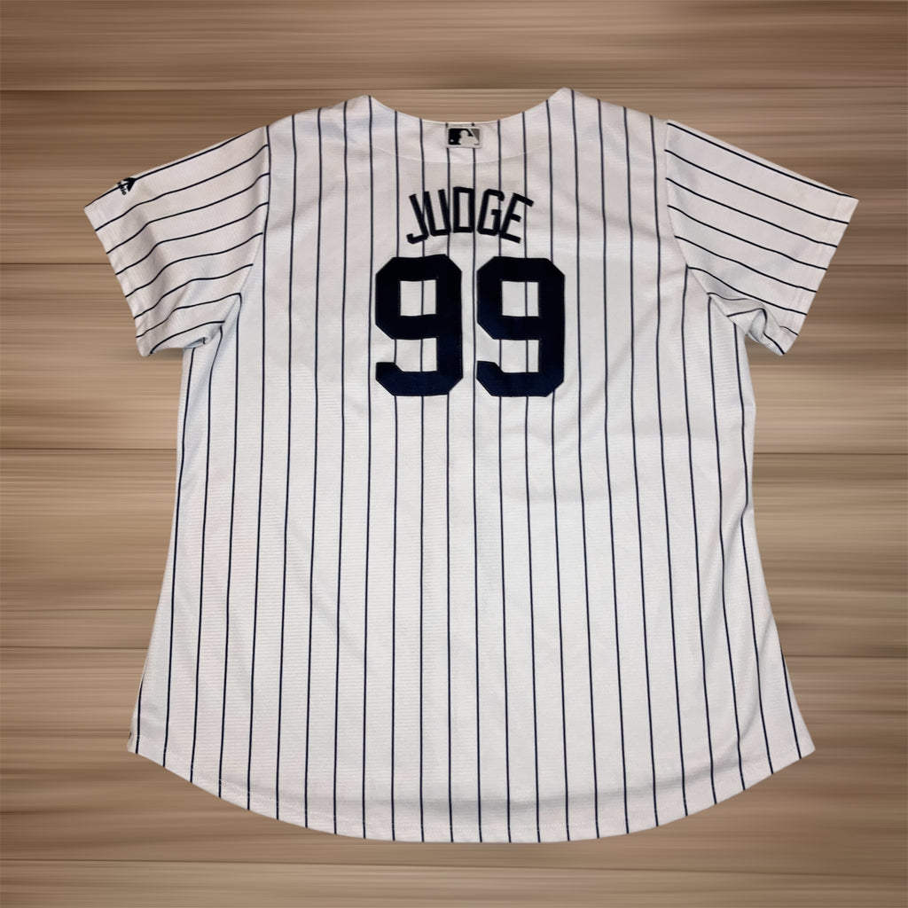 Women Aaron Judge New York Yankees Majestic Home Jersey Ladies XXL