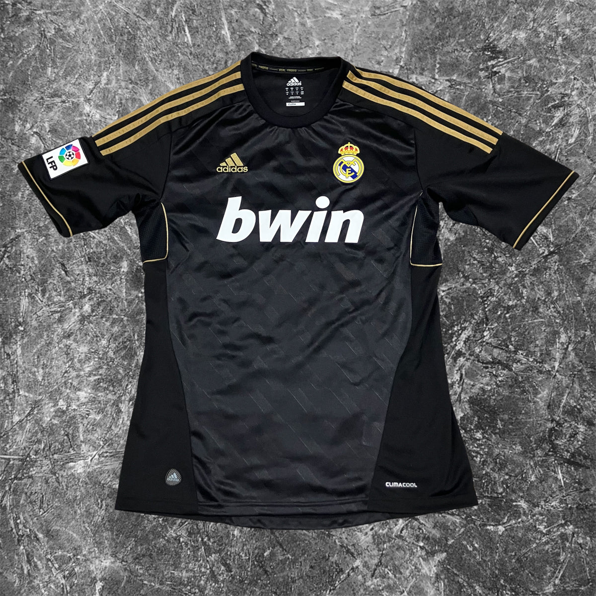 Real Madrid 2011/12 Away Black adidas Jersey Medium